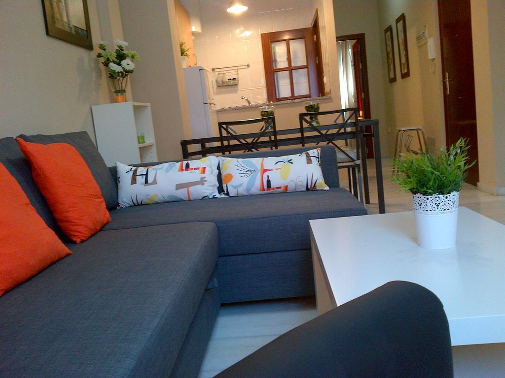 Ferienwohnung Triana Pureza Sevilla Exterior foto